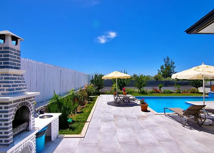 别墅 İslamlar 2 Bedroom With Private Pool *